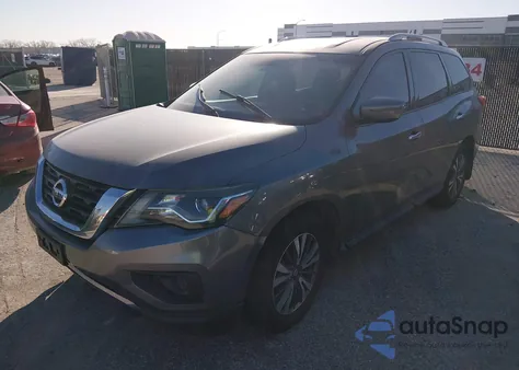 2017 Nissan Pathfinder S z USA, uszkodzony, nr VIN 5N1DR2MN2HC674519